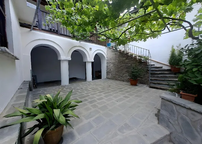 The Stone Arch Inn